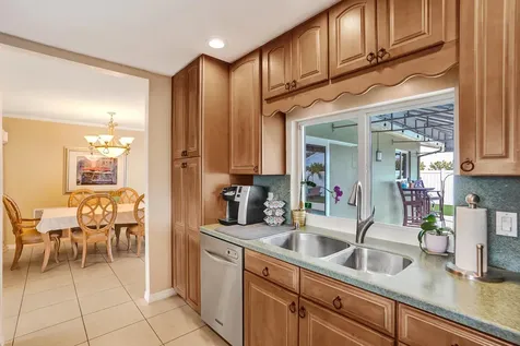 3001 NE 45th Street Lighthouse Point FL 33064