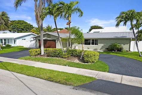 3001 NE 45th Street Lighthouse Point FL 33064