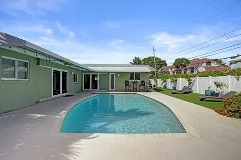 3001 NE 45th Street Lighthouse Point FL 33064