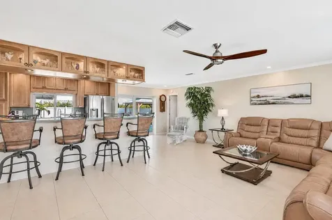 3001 NE 45th Street Lighthouse Point FL 33064