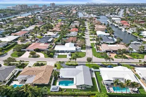 3001 NE 45th Street Lighthouse Point FL 33064