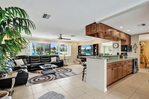 3001 NE 45th Street Lighthouse Point FL 33064