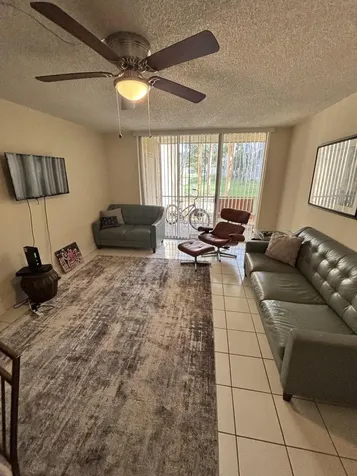3121 NW 47th Terrace Lauderdale Lakes FL 33319