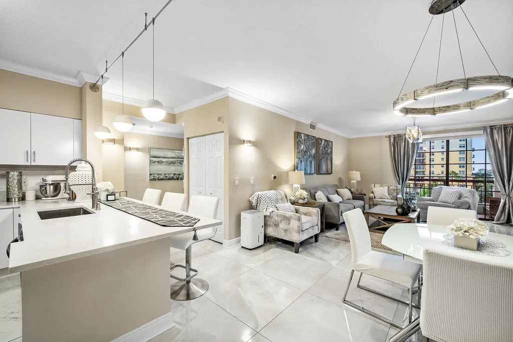 233 S Federal Highway Boca Raton FL 33432
