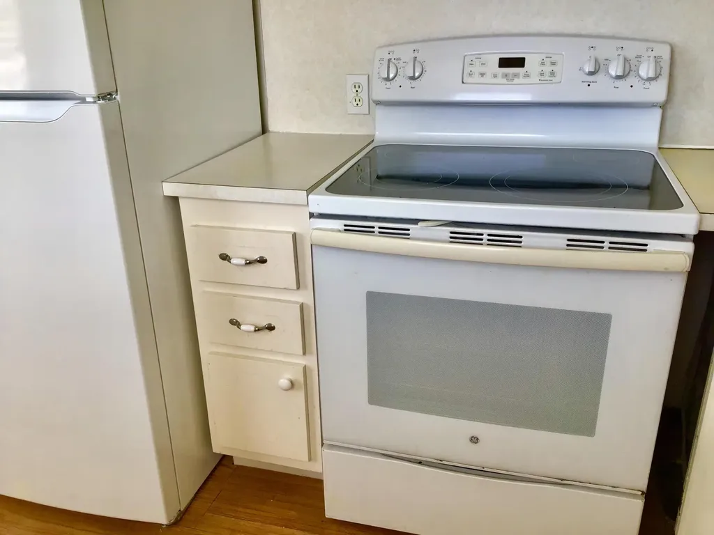 84 Brighton B Boca Raton FL 33434