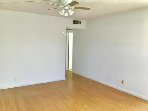84 Brighton B Boca Raton FL 33434