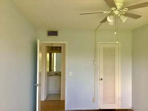 84 Brighton B Boca Raton FL 33434