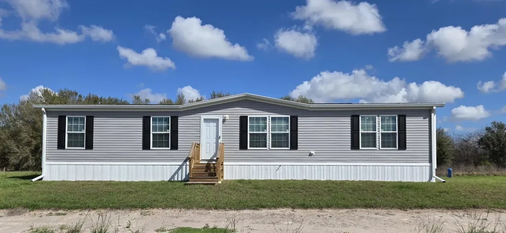 14973 NW 240th Street Okeechobee FL 34972