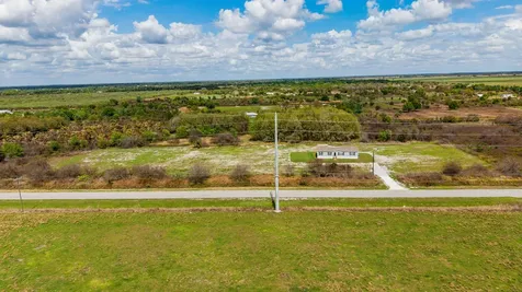 14973 NW 240th Street Okeechobee FL 34972