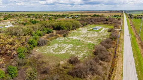 14973 NW 240th Street Okeechobee FL 34972