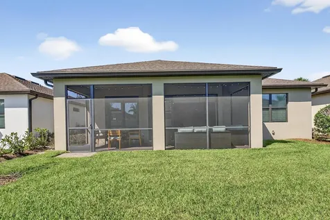 4615 Iron Street Vero Beach FL 32967