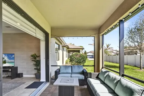 4615 Iron Street Vero Beach FL 32967