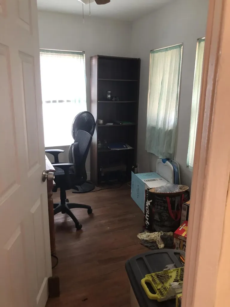 1021 SW 5th Street Miami FL 33130