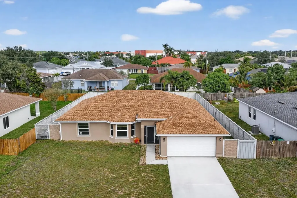 557 SW Halkell Avenue Port St Lucie FL 34953