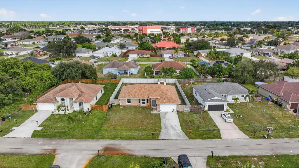 557 SW Halkell Avenue Port St Lucie FL 34953