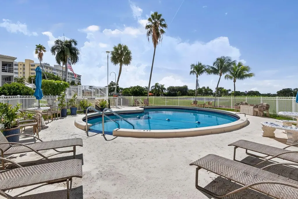 4836 NE 23rd Avenue Fort Lauderdale FL 33308