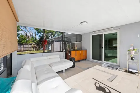 2511 SW 6th Street Fort Lauderdale FL 33312