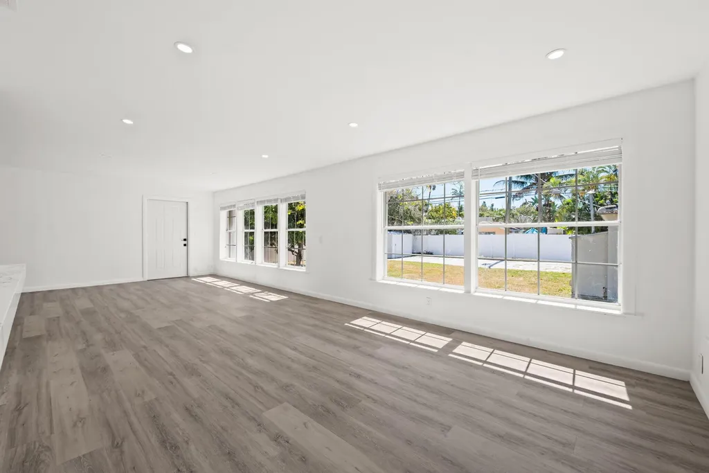 1516 Jefferson Street Hollywood FL 33020