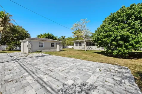 1516 Jefferson Street Hollywood FL 33020