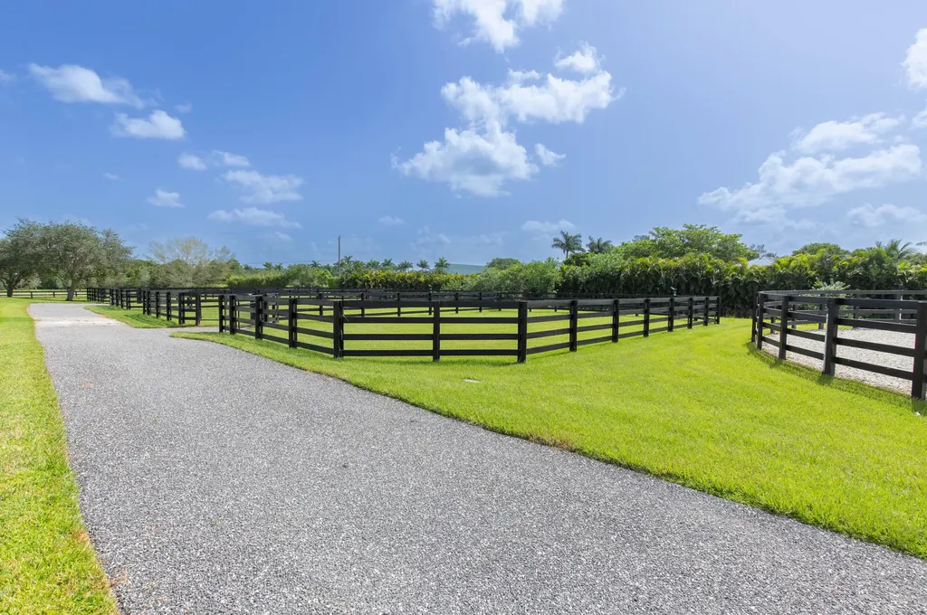 15380 46th Lane S Wellington FL 33414