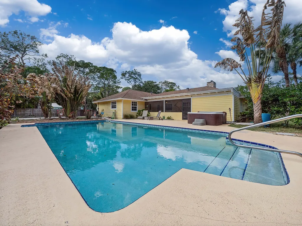 12152 188th Street N Jupiter FL 33478