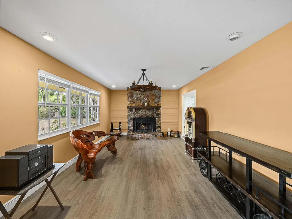 12152 188th Street N Jupiter FL 33478