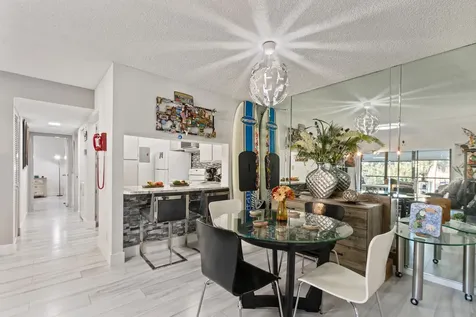 712 Sunny Pine Way Greenacres FL 33415