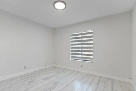 712 Sunny Pine Way Greenacres FL 33415