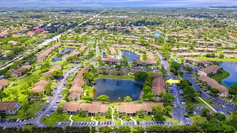 712 Sunny Pine Way Greenacres FL 33415