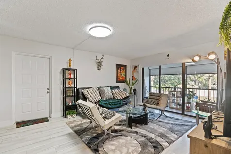712 Sunny Pine Way Greenacres FL 33415
