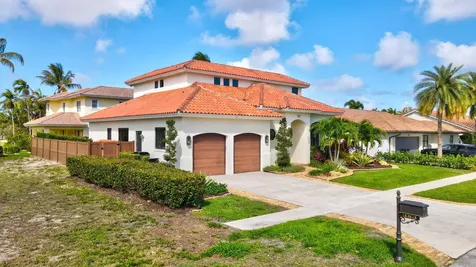 383 Redwood Lane Boca Raton FL 33487