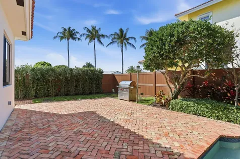 383 Redwood Lane Boca Raton FL 33487