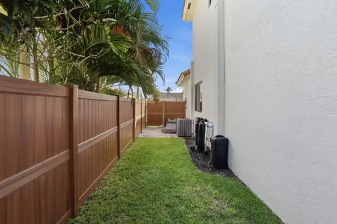 383 Redwood Lane Boca Raton FL 33487