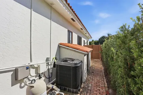 383 Redwood Lane Boca Raton FL 33487