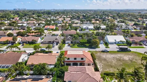 383 Redwood Lane Boca Raton FL 33487