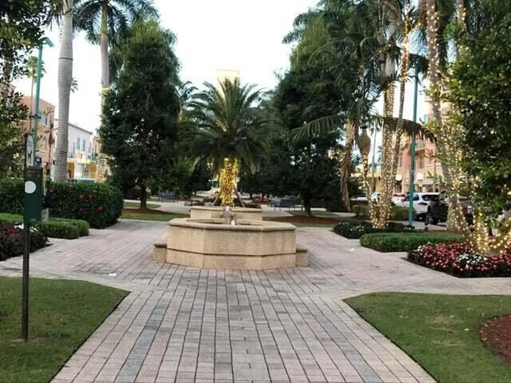 2871 N N Ocean Boulevard Boca Raton FL 33431