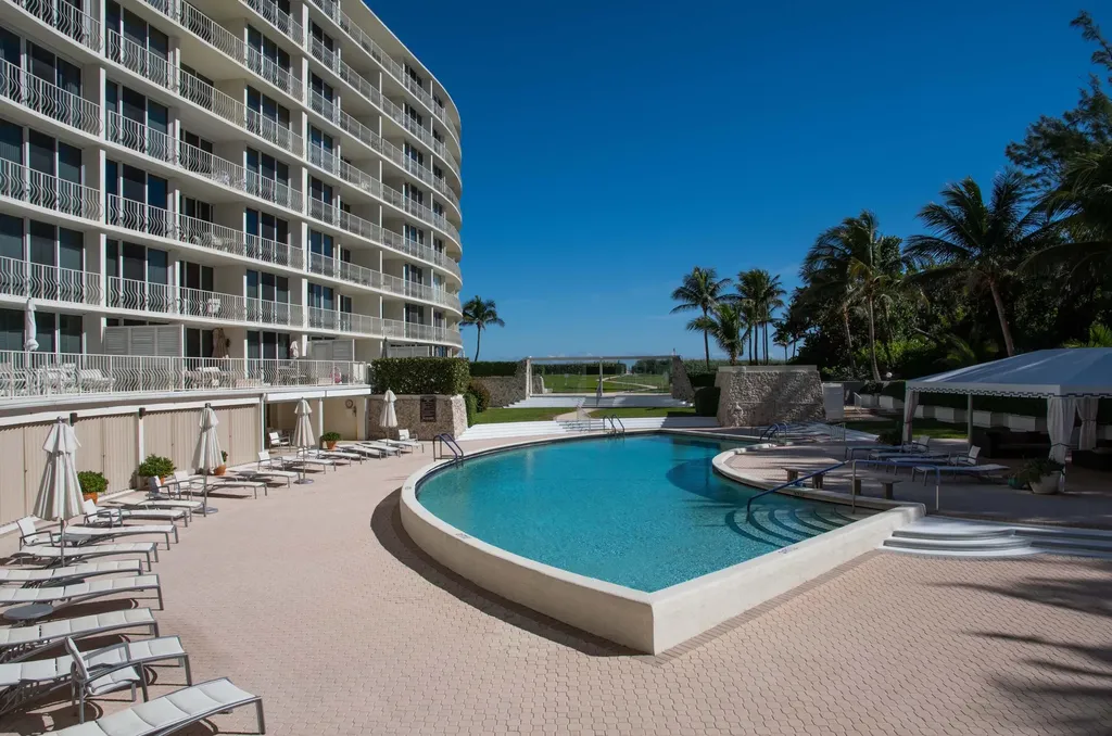 2774 S Ocean Boulevard Palm Beach FL 33480
