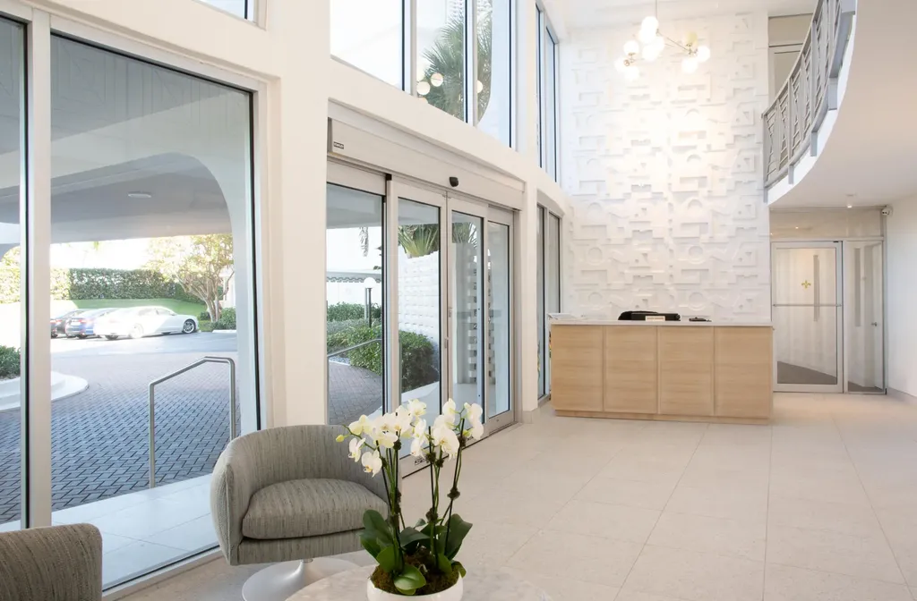 2774 S Ocean Boulevard Palm Beach FL 33480