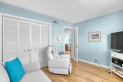 689 NE 6th Court Boynton Beach FL 33435