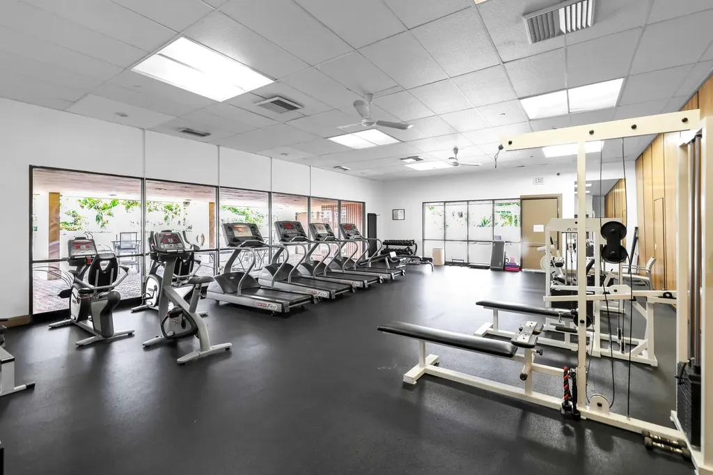 20335 W Country Club Drive Aventura FL 33180