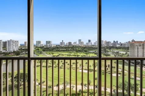 20335 W Country Club Drive Aventura FL 33180