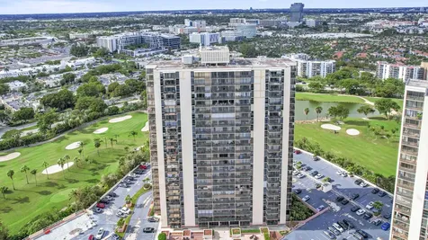 20335 W Country Club Drive Aventura FL 33180