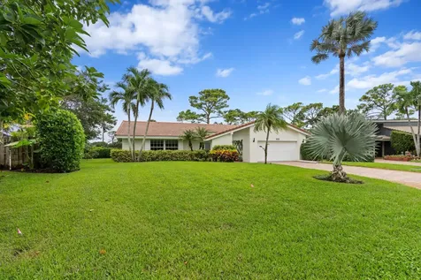 925 Foxpointe Circle Delray Beach FL 33445