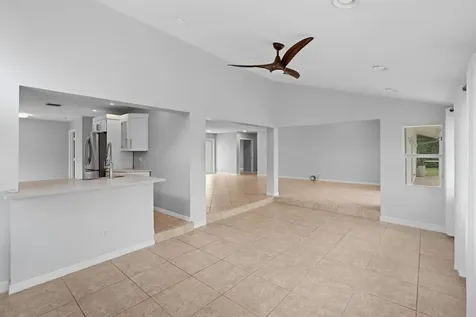 925 Foxpointe Circle Delray Beach FL 33445