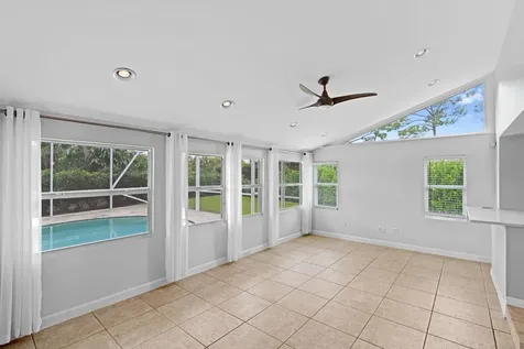 925 Foxpointe Circle Delray Beach FL 33445