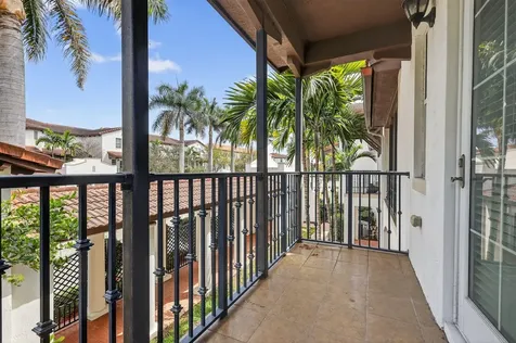 2561 SW 119th Way Miramar FL 33025