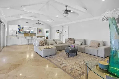 4210 Casper Court Hollywood FL 33021