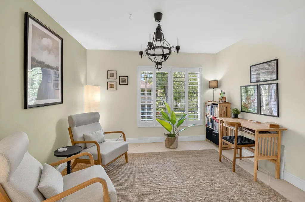 149 NW 70th Street Boca Raton FL 33487