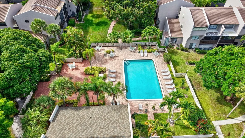 149 NW 70th Street Boca Raton FL 33487