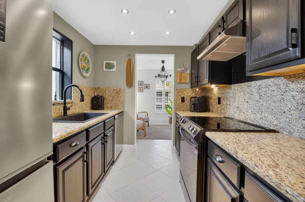 149 NW 70th Street Boca Raton FL 33487
